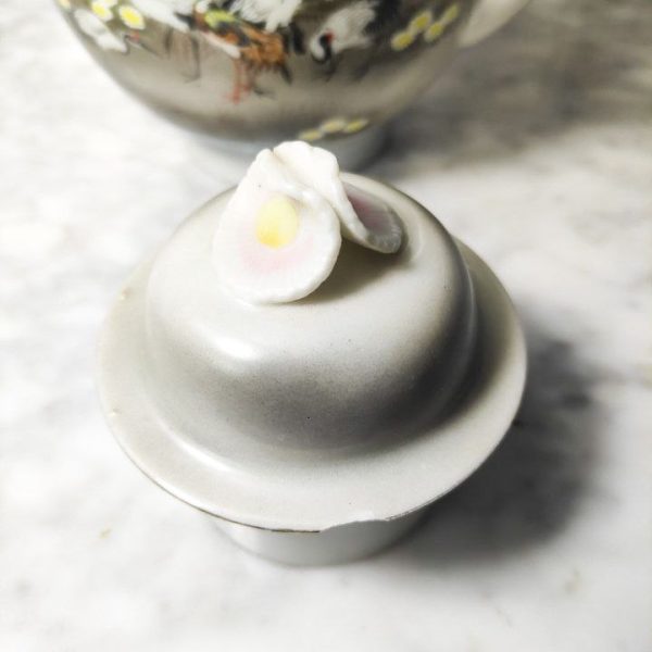Tetera Japonesa de Porcelana Kutani Eggshell periodo Meiji (1868-1911)