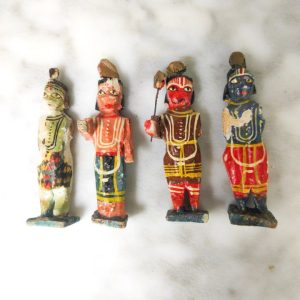 Grupo de 4 figuras de divinidades Hindús, s.XIX, India