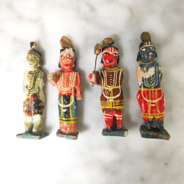 Grupo de 4 figuras de divinidades Hindús, s.XIX, India