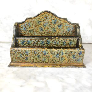 Porta Cartas de Cachemira, India lacado y pintado a mano c.1890