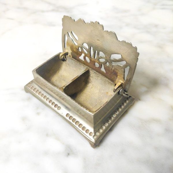 Caja para sellos o portasellos epoca artnouveau patrón girasoles, Francia, c.1920