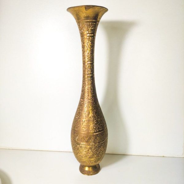 Jarrón de bronce Persa. altura "x"cm. Mitad del s.XX