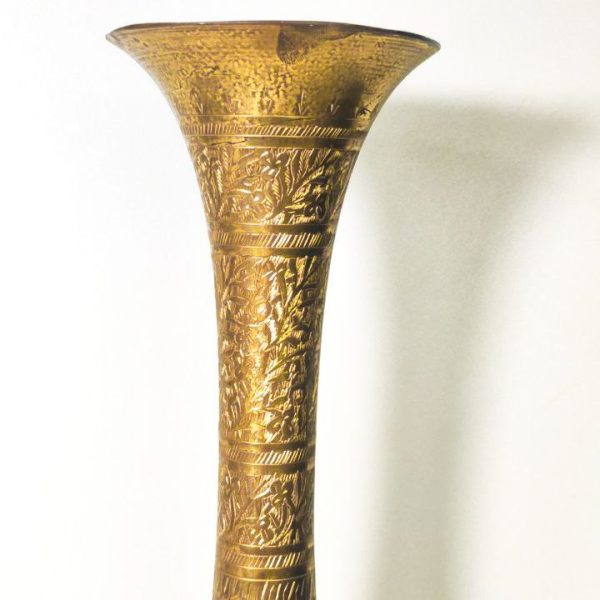 Jarrón de bronce Persa. altura "x"cm. Mitad del s.XX