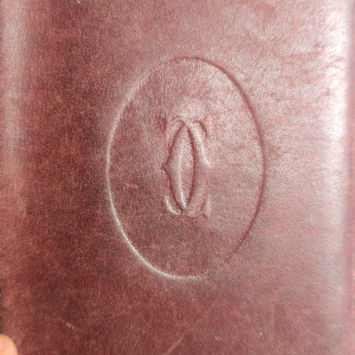 Cartera Bi-fold Cartier Must Line de Cuero Rojo Burdeos.París