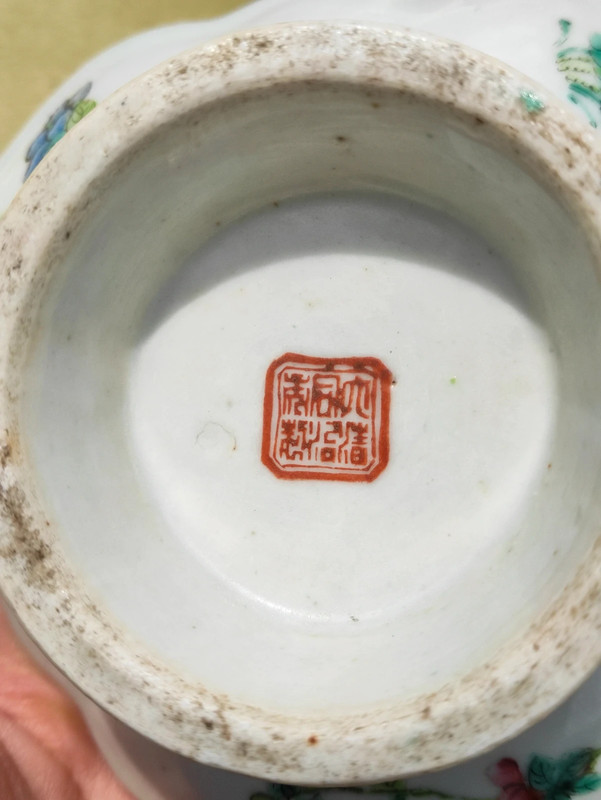 Copa de Ofrendas de porcelana China Tongzhi (1861-1875) Dinastía Qing con Dragones