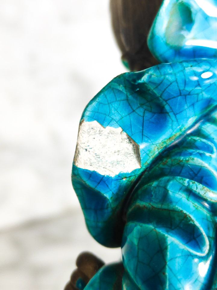 Figura China de Mujer de Terracota de Shiwan c.1890 con instrumento