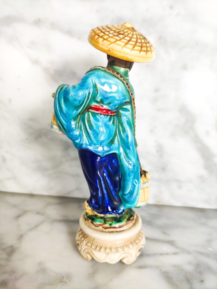 Figura de Terracota de paisana de la region de Shiwan, China c.1950