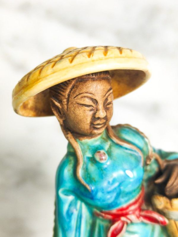 Figura de Terracota de paisana de la region de Shiwan, China c.1950