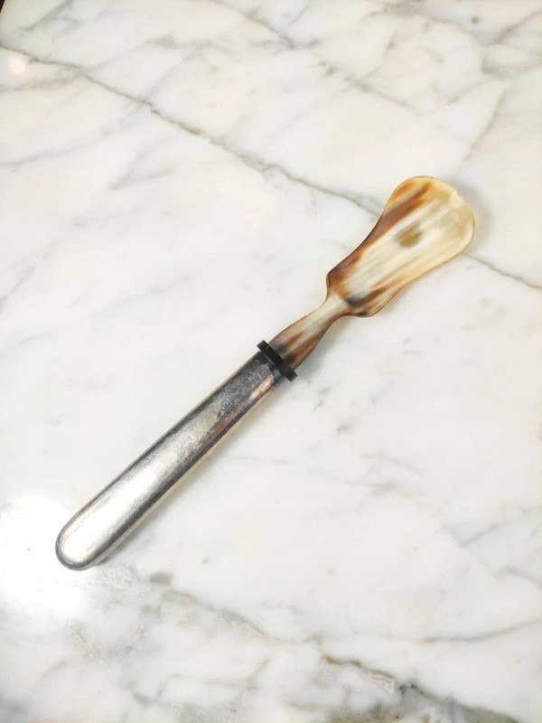 Cuchara para Caviar de Plata y cuerno, 57g