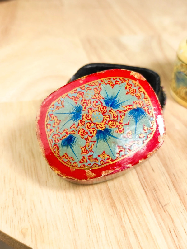 Lote de 3 cajas lacadas de Cachemira, India c.1970