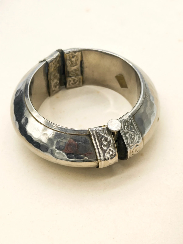 Antiguo Brazalete Étnico Tribal Indio bañado en plata mitad s.XX