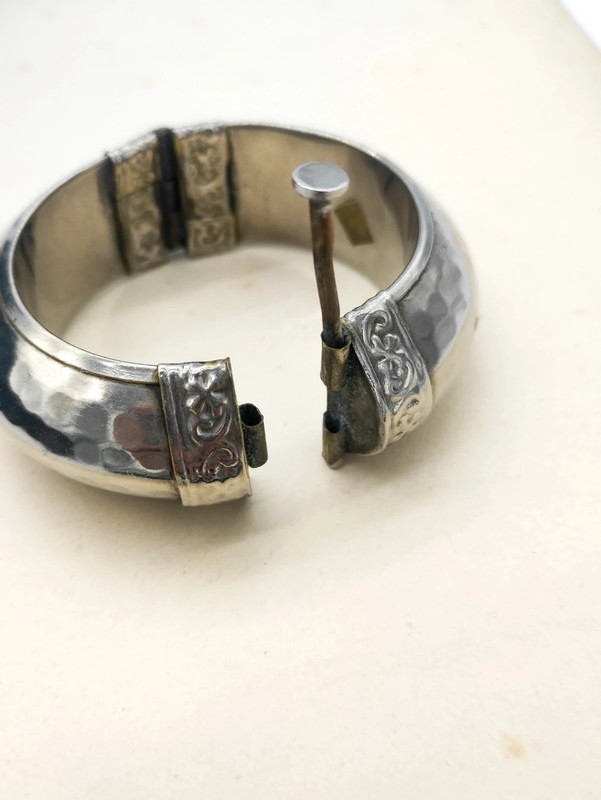 Antiguo Brazalete Étnico Tribal Indio bañado en plata mitad s.XX