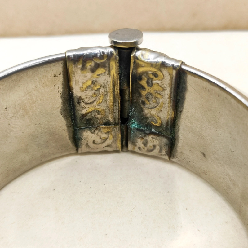 Antiguo Brazalete Étnico Tribal Indio bañado en plata mitad s.XX