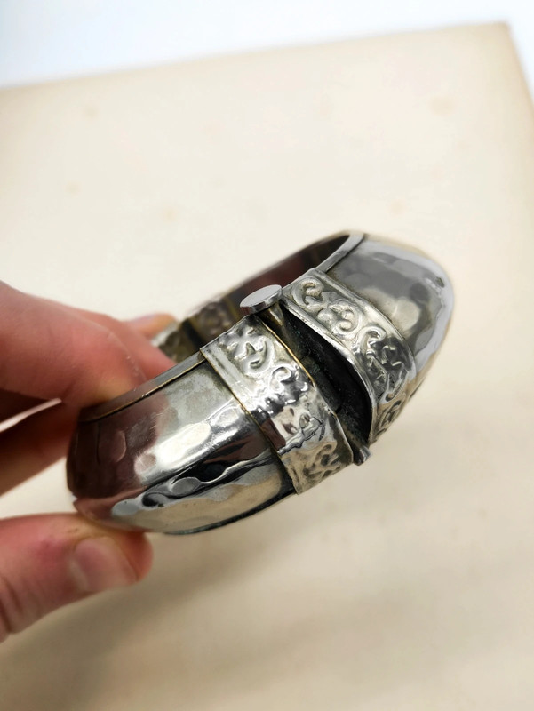 Antiguo Brazalete Étnico Tribal Indio bañado en plata mitad s.XX