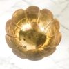Cuenco Indio de latón con borde lobulado en forma de flor de loto