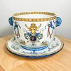 Macetero con su plato de porcelana de Gien, Francia finales s.XIX