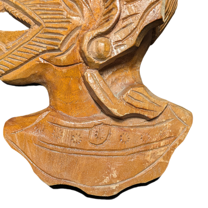LOTE000072_04-1.png Dos máscaras de madera Hindis del dios Ramakien, Tailandia c.1950