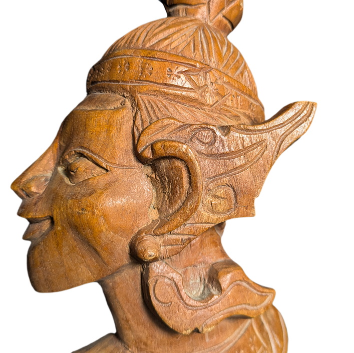 Dos máscaras de madera Hindis de una divinidad, Tailandia c.1950