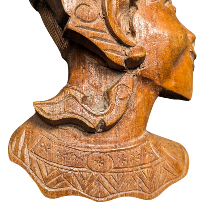 Dos máscaras de madera Hindis de una divinidad, Tailandia c.1950