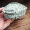 Antiguo Joyero en forma de corazón bañado en plata
