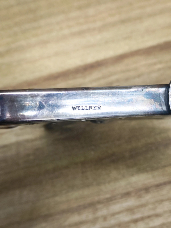 Servilletero bañado en Plata en forma de Hoja de Castaño Art Decó, Casa Wellner de Vienna, Austria c.1920