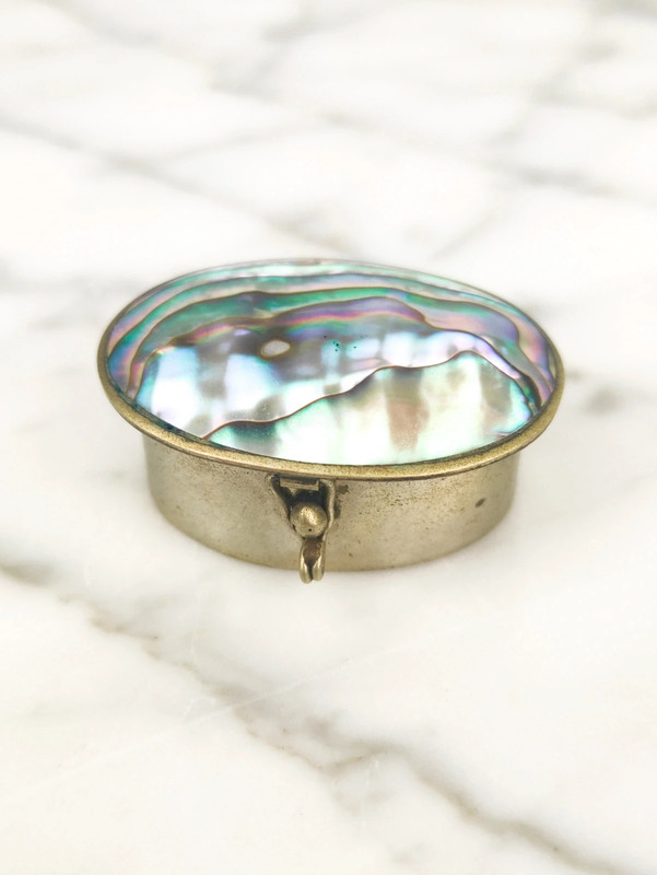 Antiguo Pastillero de Alpaca y concha Abalone de México