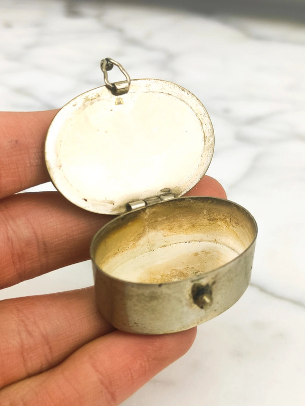 Antiguo Pastillero de Alpaca y concha Abalone de México