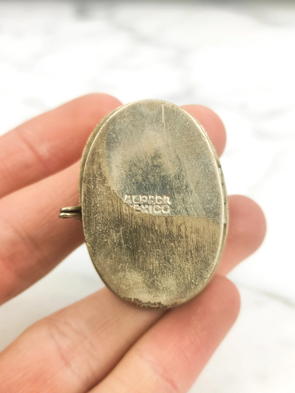 Antiguo Pastillero de Alpaca y concha Abalone de México