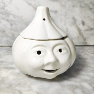 Smiling Garlic Pot de Francia, 1980