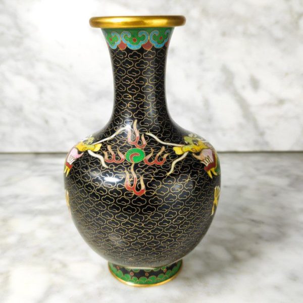 Jarrón Chino de Cloisonne con Patrón de dragones c.1970