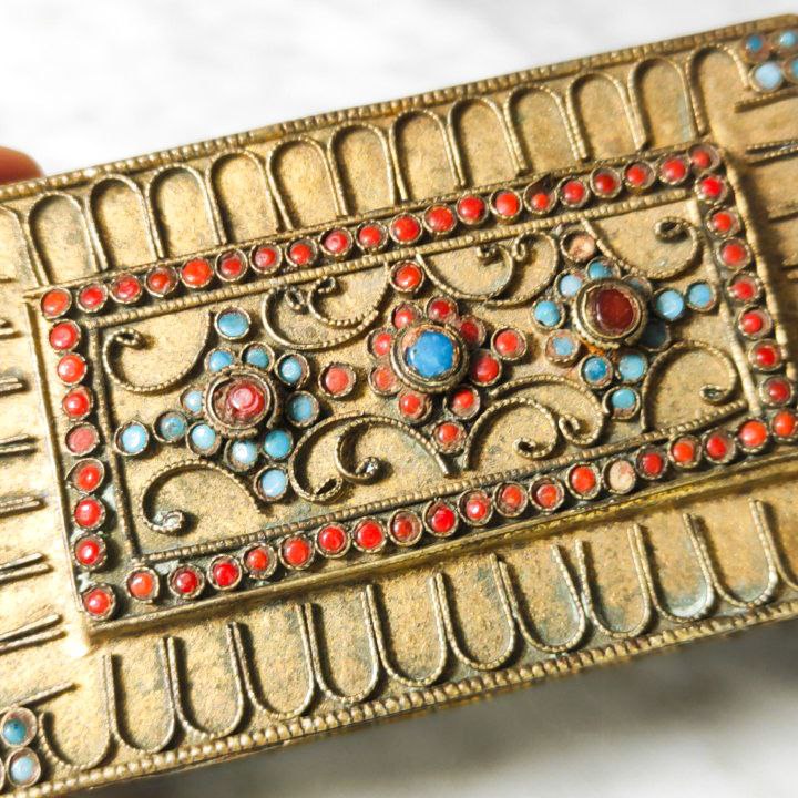 Caja Tibetana de bronce con filigrana cuadrada c.1950