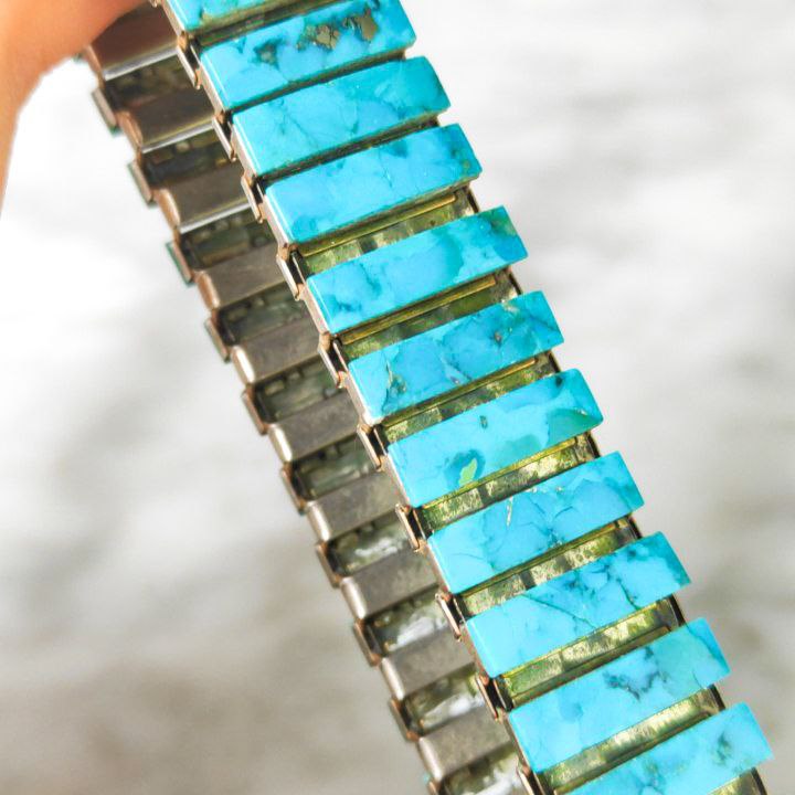 Pulsera extensible Con piedras preciosas azules