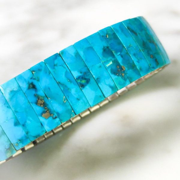 Pulsera extensible Con piedras preciosas azules