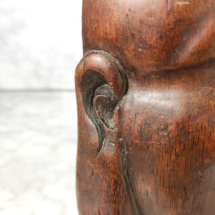 Máscara China de Bambú del Buda Sonriente Tallada Antigua de China finales s.XIX