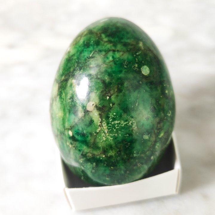 Huevo de Jaspe Verde Africano Mineral