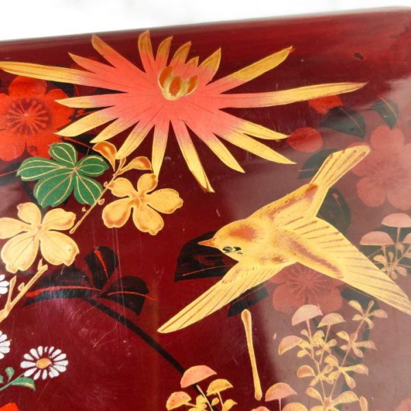 Caja Japonesa de Laca Periodo Meiji (1868-1912)