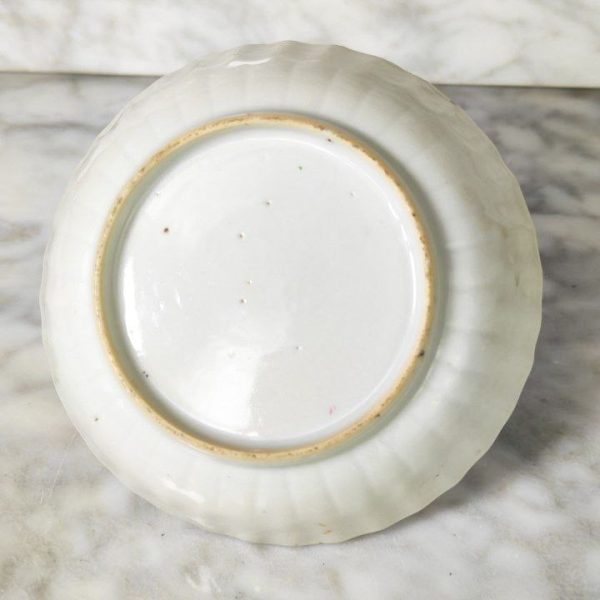 Plato Chino pequeño para té Periodo Qianlong o Jiaqing (1792-1820)