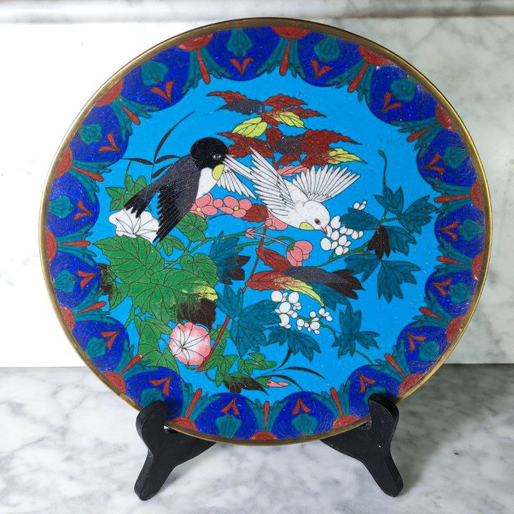 Plato Japonés de Cloisonné Periodo Meiji (1868-1911)
