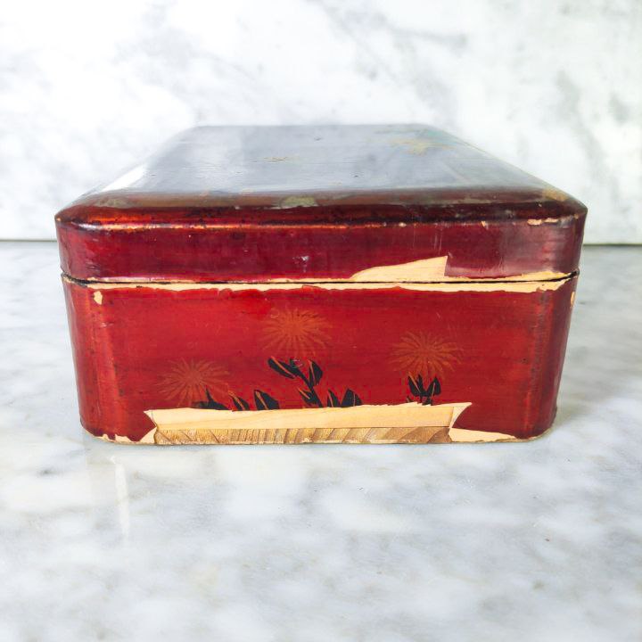 Caja lacada Japonesa del periodo Meiji (1868-1911) rectangular