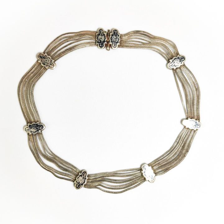 LOTE000175_09-1.jpg Collar de Plata antiguo para mujer con técnica artesanal del Niellado