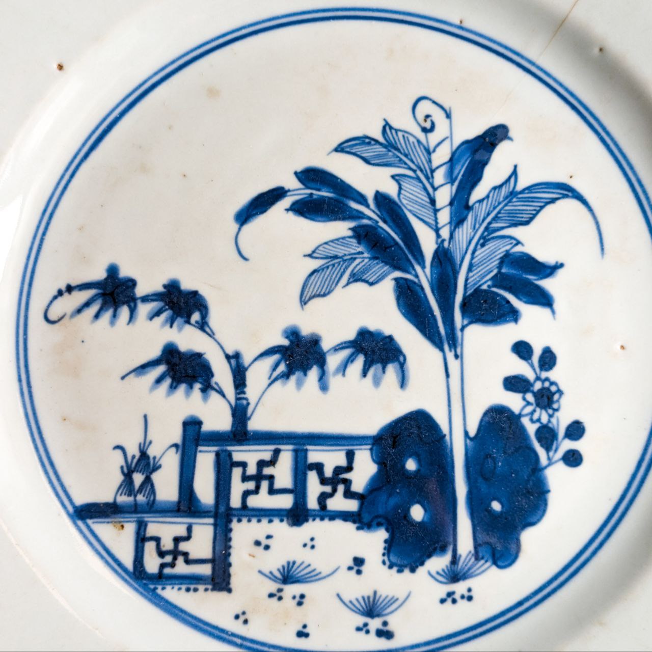 Plato Chino compania de Indias periodo Qianlong (1736-1795) dinastía Qing