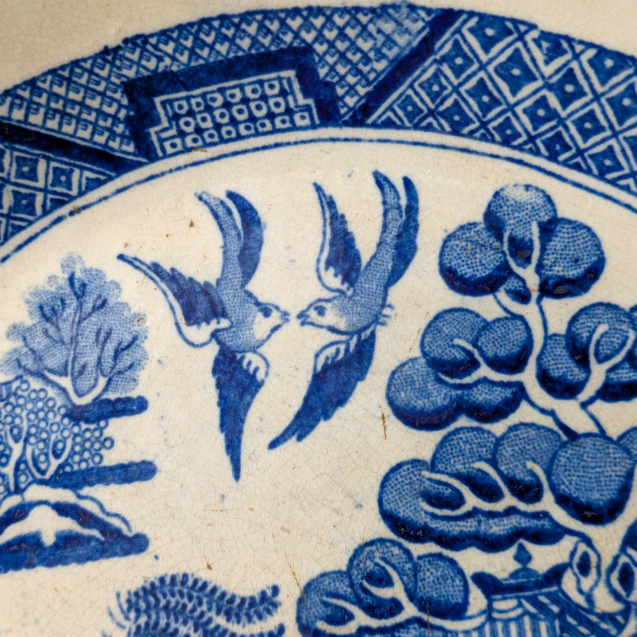 Pareja de Platos antiguos de loza Inglesa de finales del s.XIX con el patrón Blue Willow