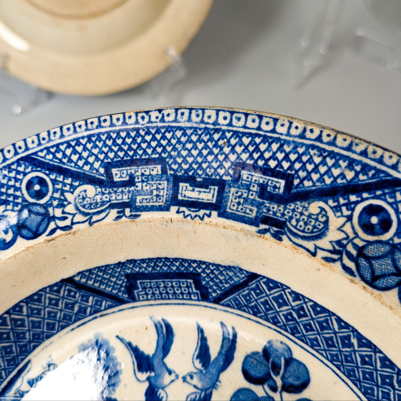 Pareja de Platos antiguos de loza Inglesa de finales del s.XIX con el patrón Blue Willow