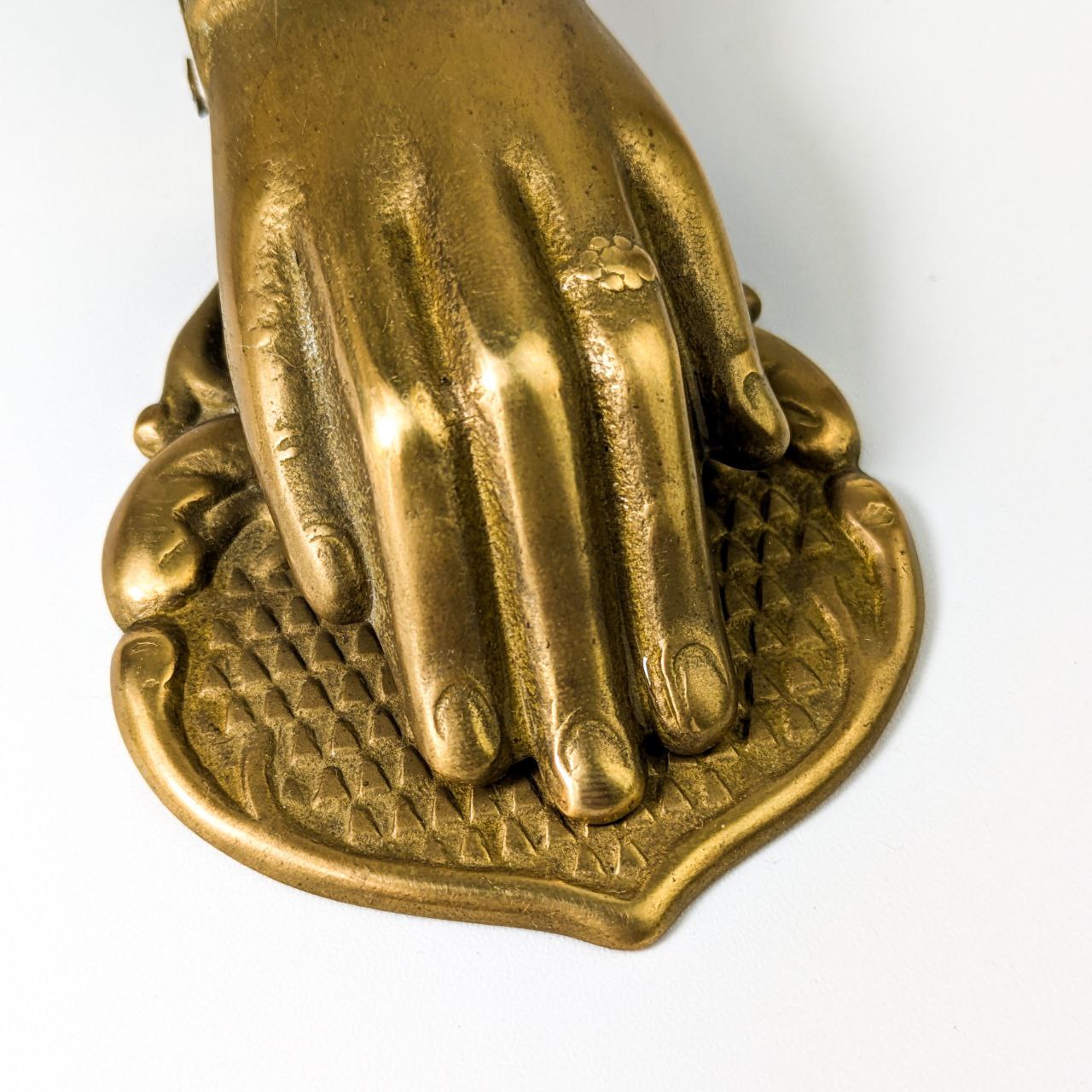 Sujetapapeles en forma de Mano Victoriano finales s.XIX