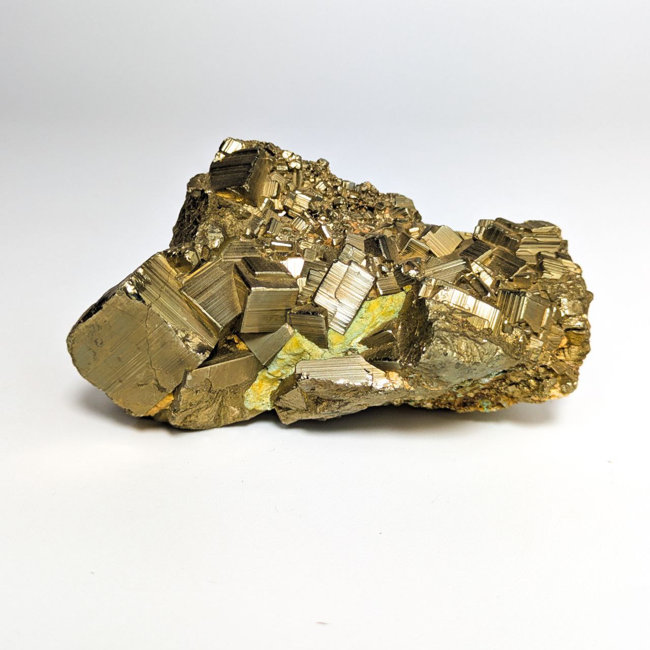 Mineral de Pirita, Huanzala, Perú