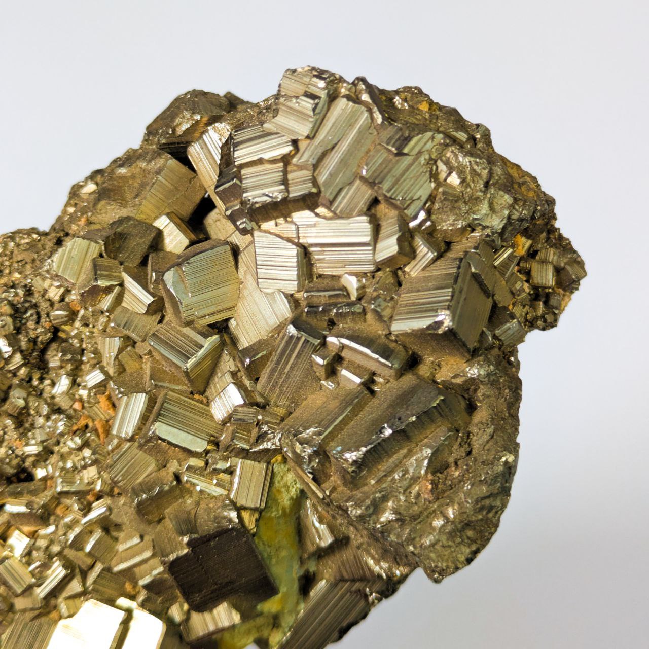 Mineral de Pirita, Huanzala, Perú