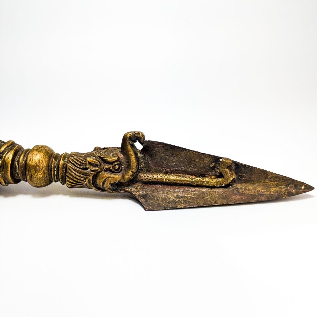 Daga o Phurba con Vajrakilaya y Makara, Tibet ca.1900