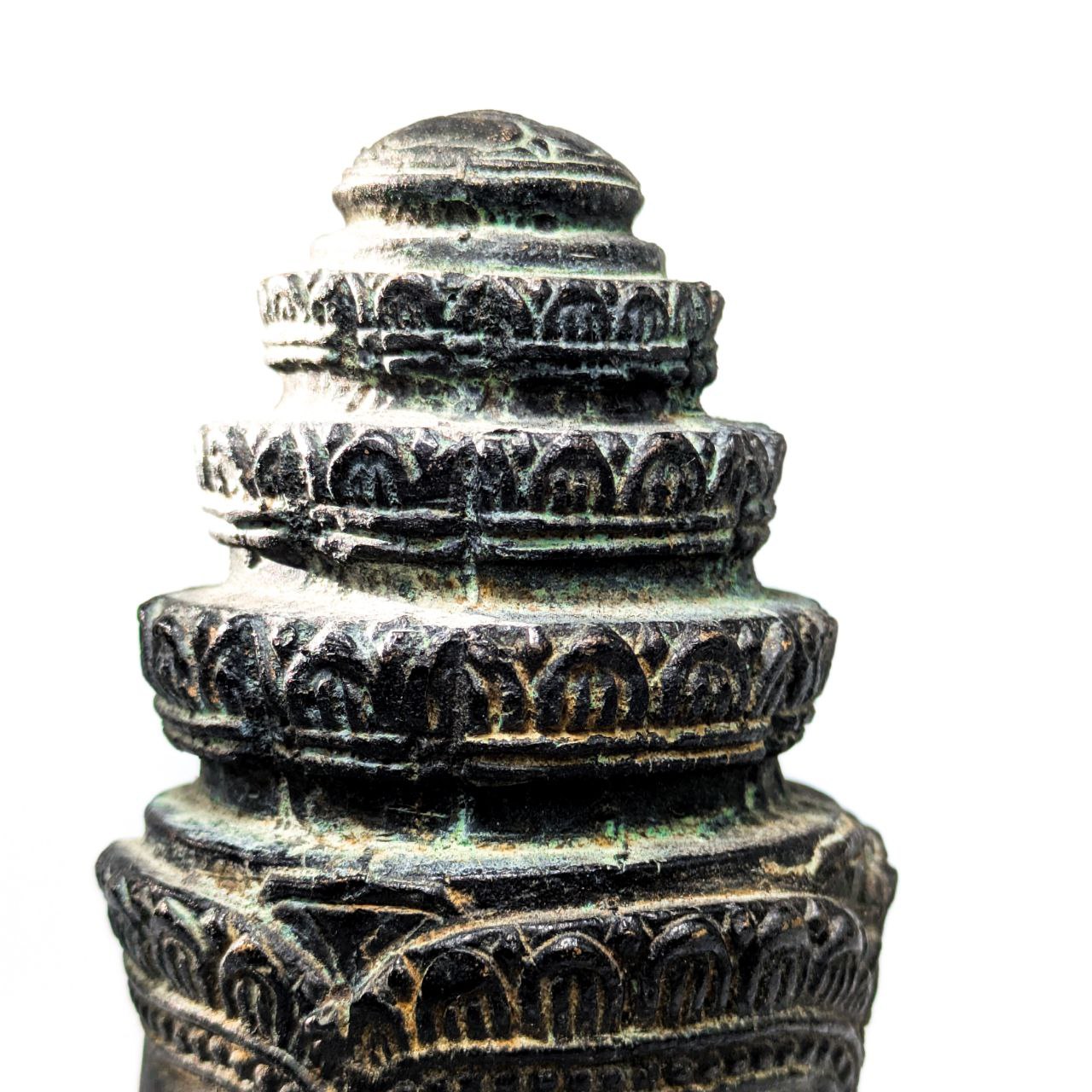 Cabeza del dios Hindú Brahma de bronce Jemer, Periodo Bayón s.XII, Camboya