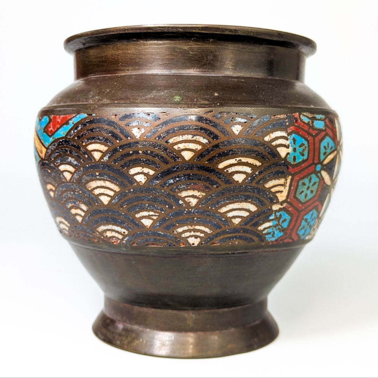 Jarrón de Cloisonne Japonés periodo Meiji (1868-1911)