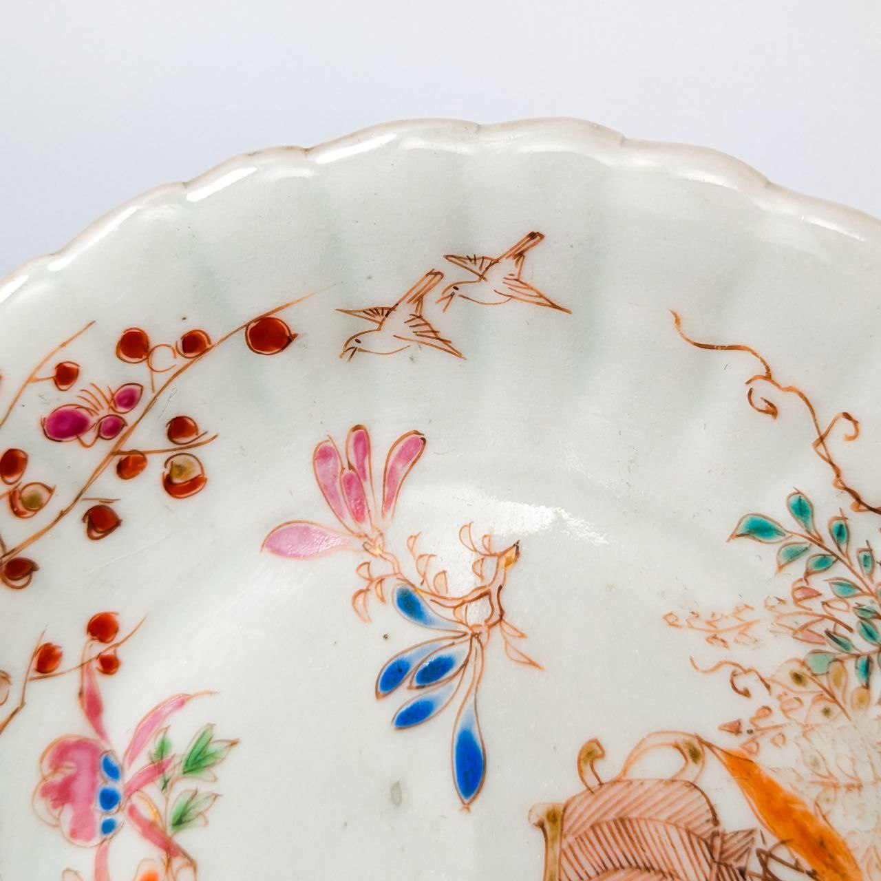 Plato Japonés de Porcelana Periodo Meiji (1868-1911)